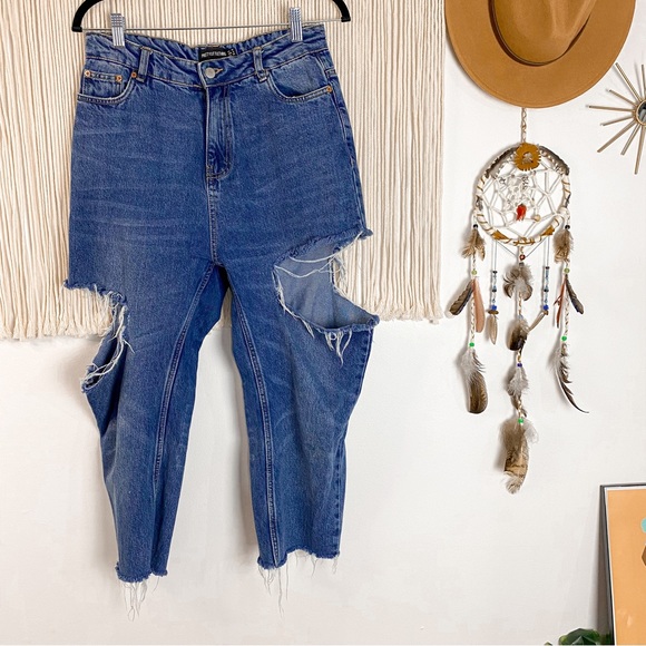 Pretty Little Thing Side Cut Distressed High Rise Jeans Size 6 - Picture 15 of 16